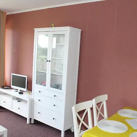 E511 Fuer 2-4 Personen An Der Ostsee 브라질린