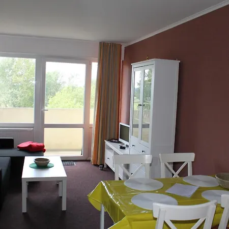Apartment E511 Fuer 2-4 Personen An Der Ostsee